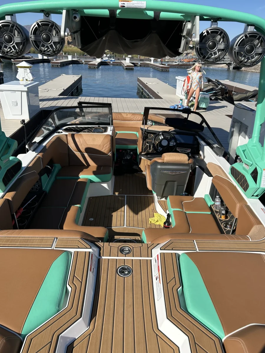 2022-nautique-gs20-131668-image2.webp