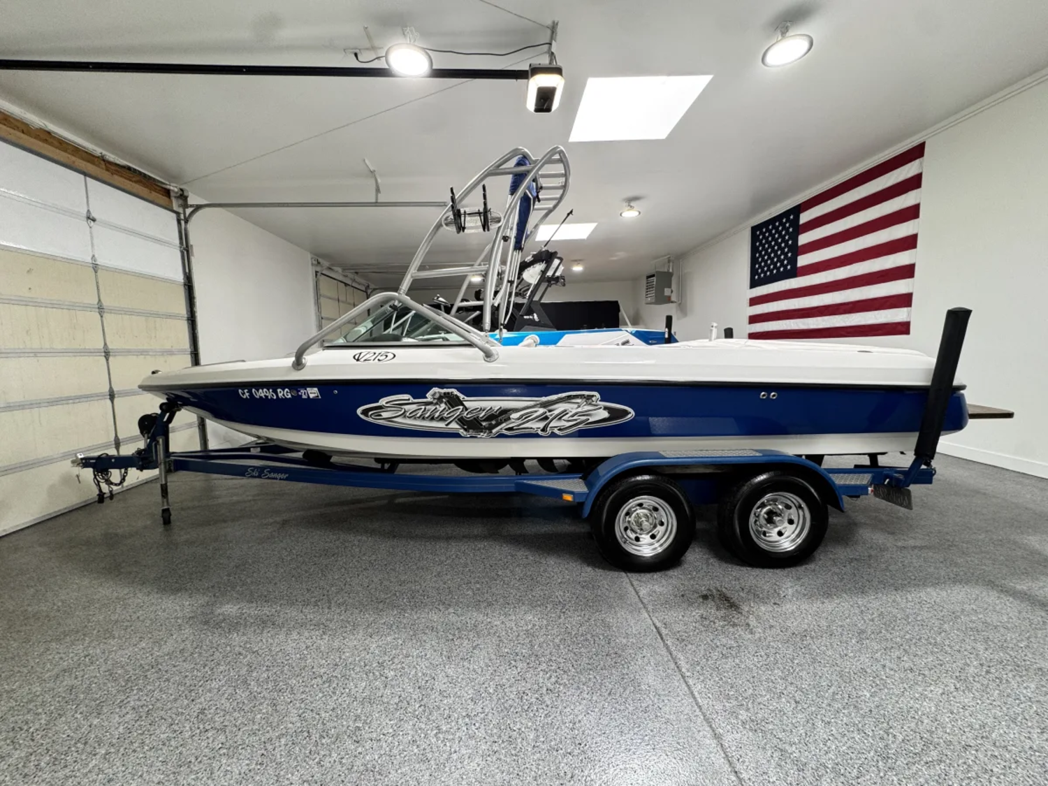 2005 Sanger V215 Original Owner Only 369 Hours