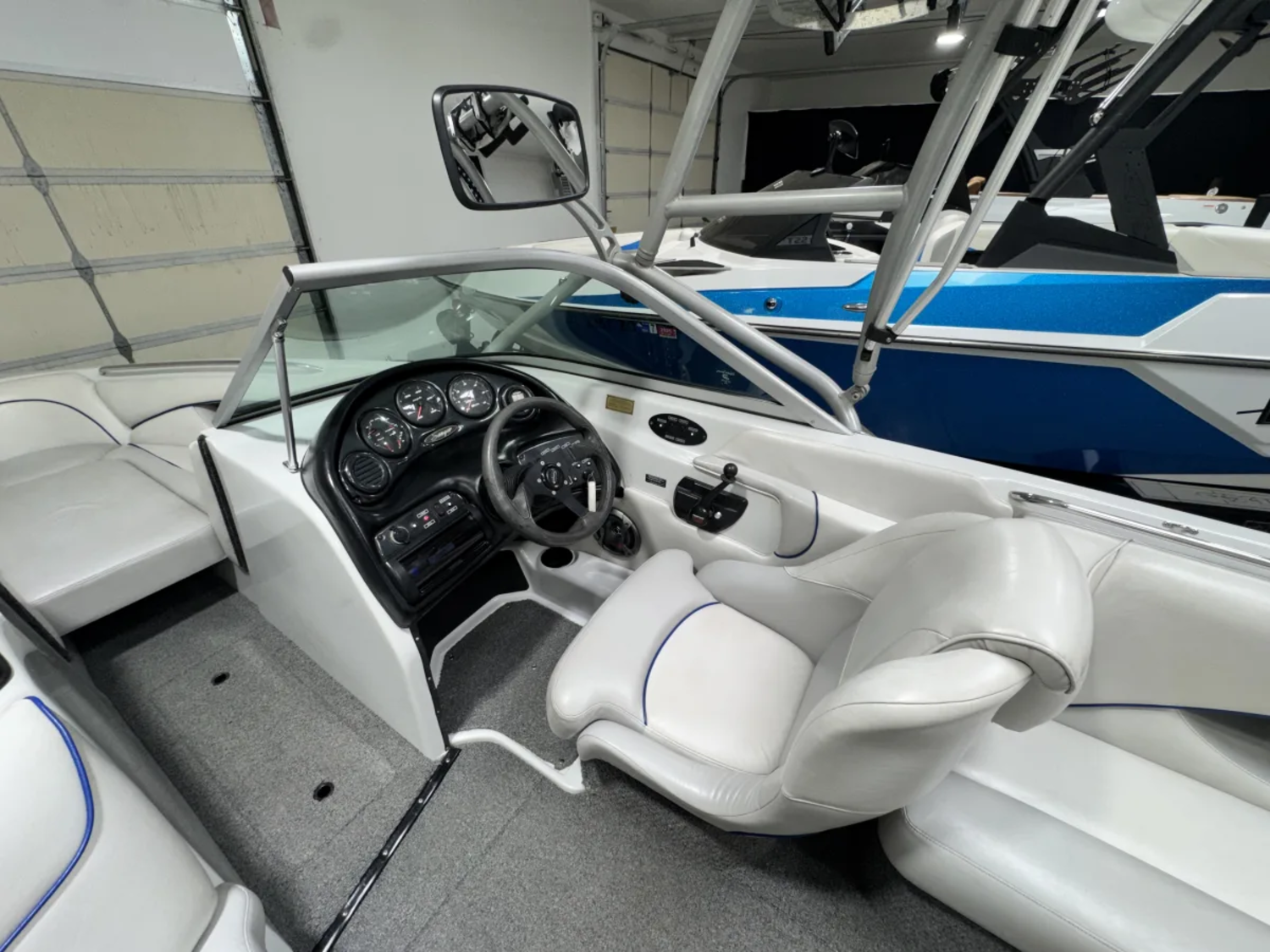 2005 Sanger V215 Original Owner Only 369 Hours