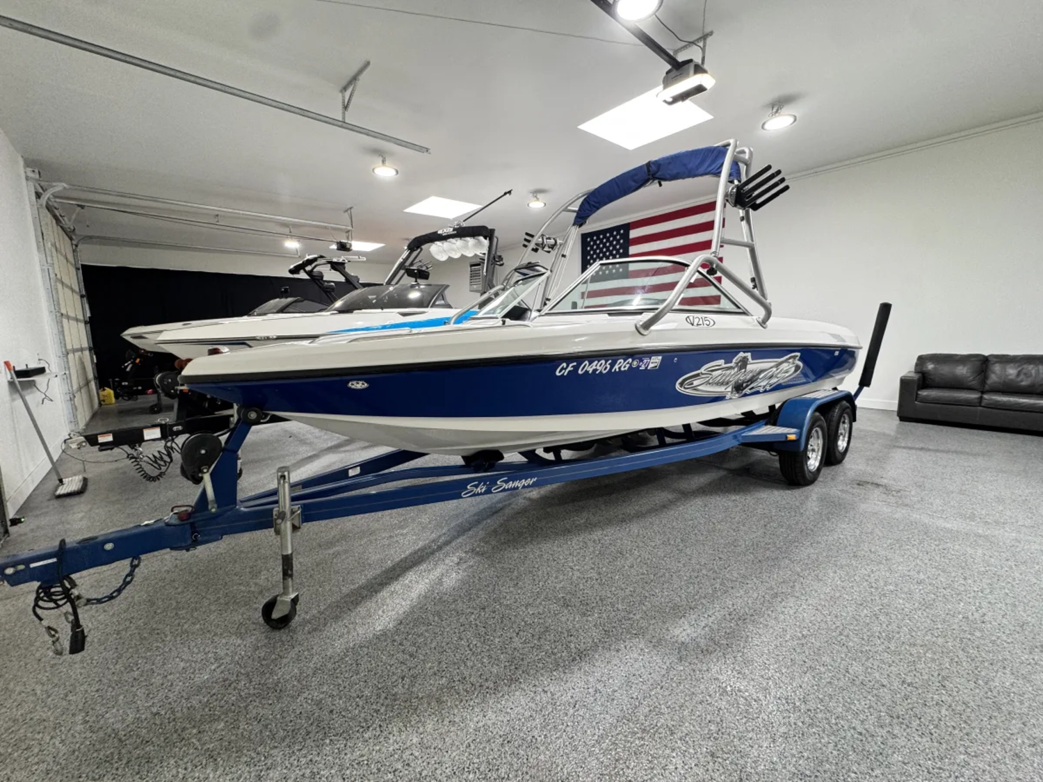 2005 Sanger V215 Original Owner Only 369 Hours