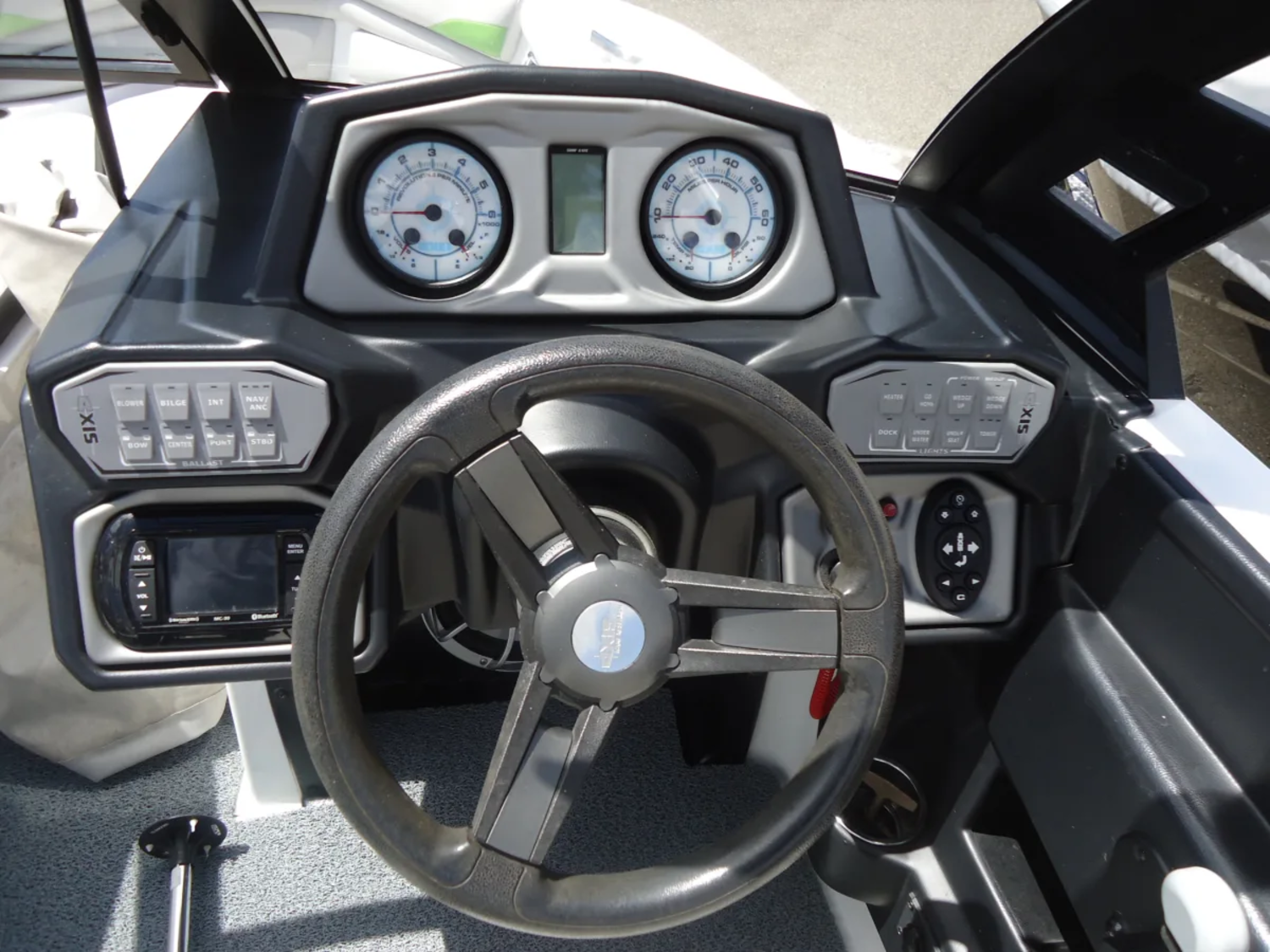 2018 AXIS A22