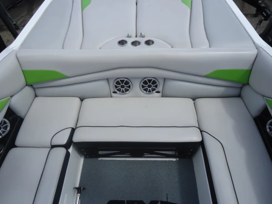 2018 Axis Boats A22 for sale in Waterford, Michigan