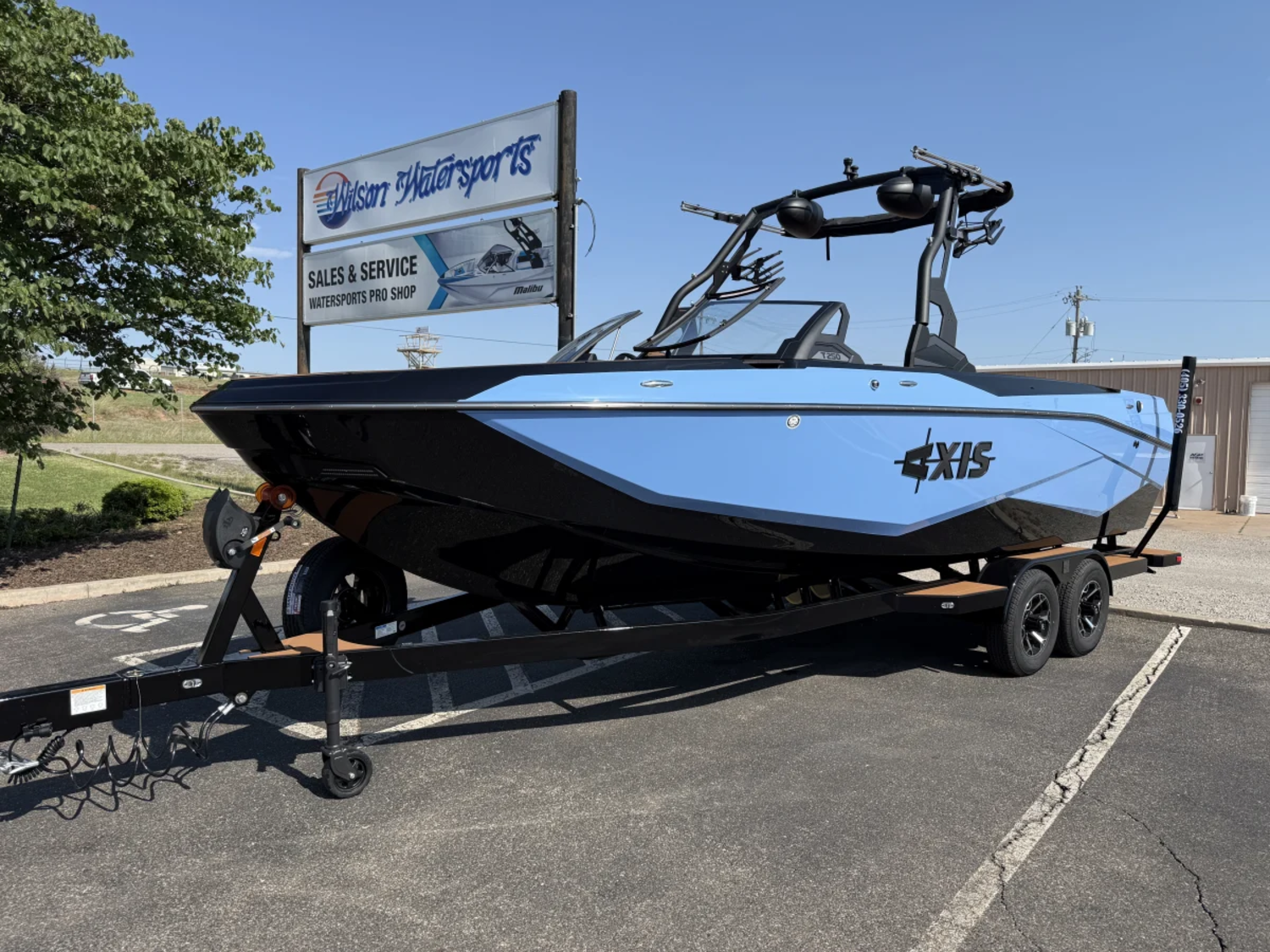 2026 Axis T250