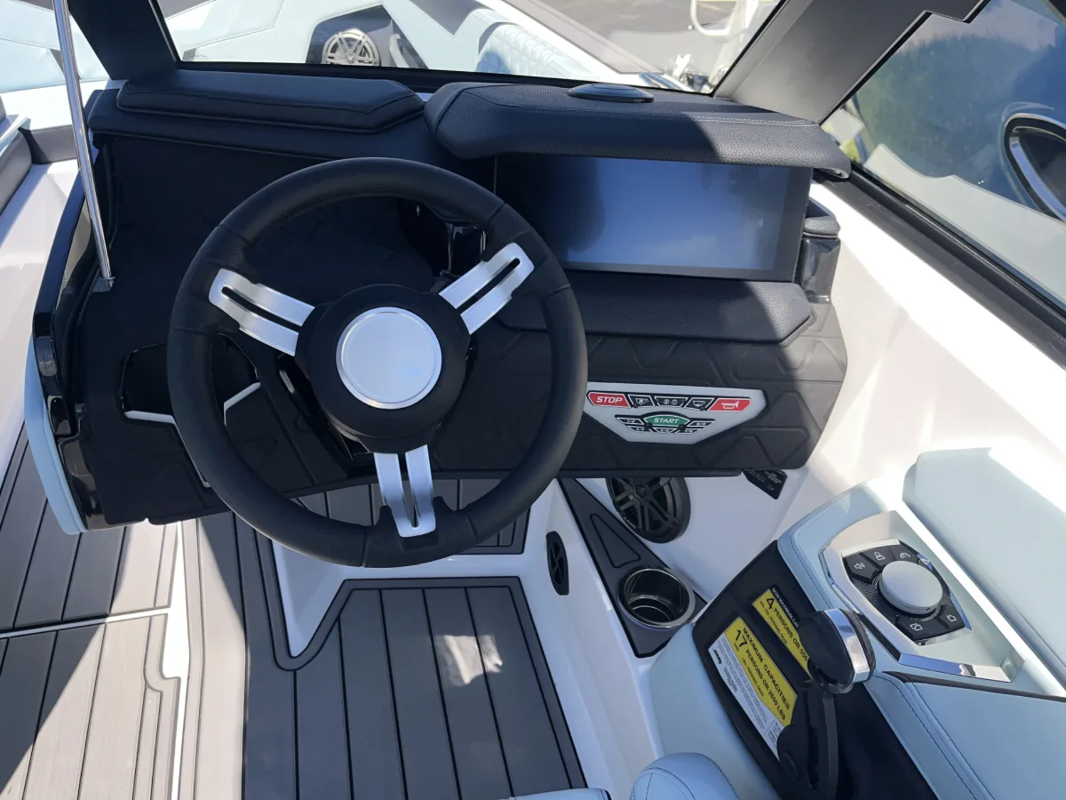 2026 Nautique GS24