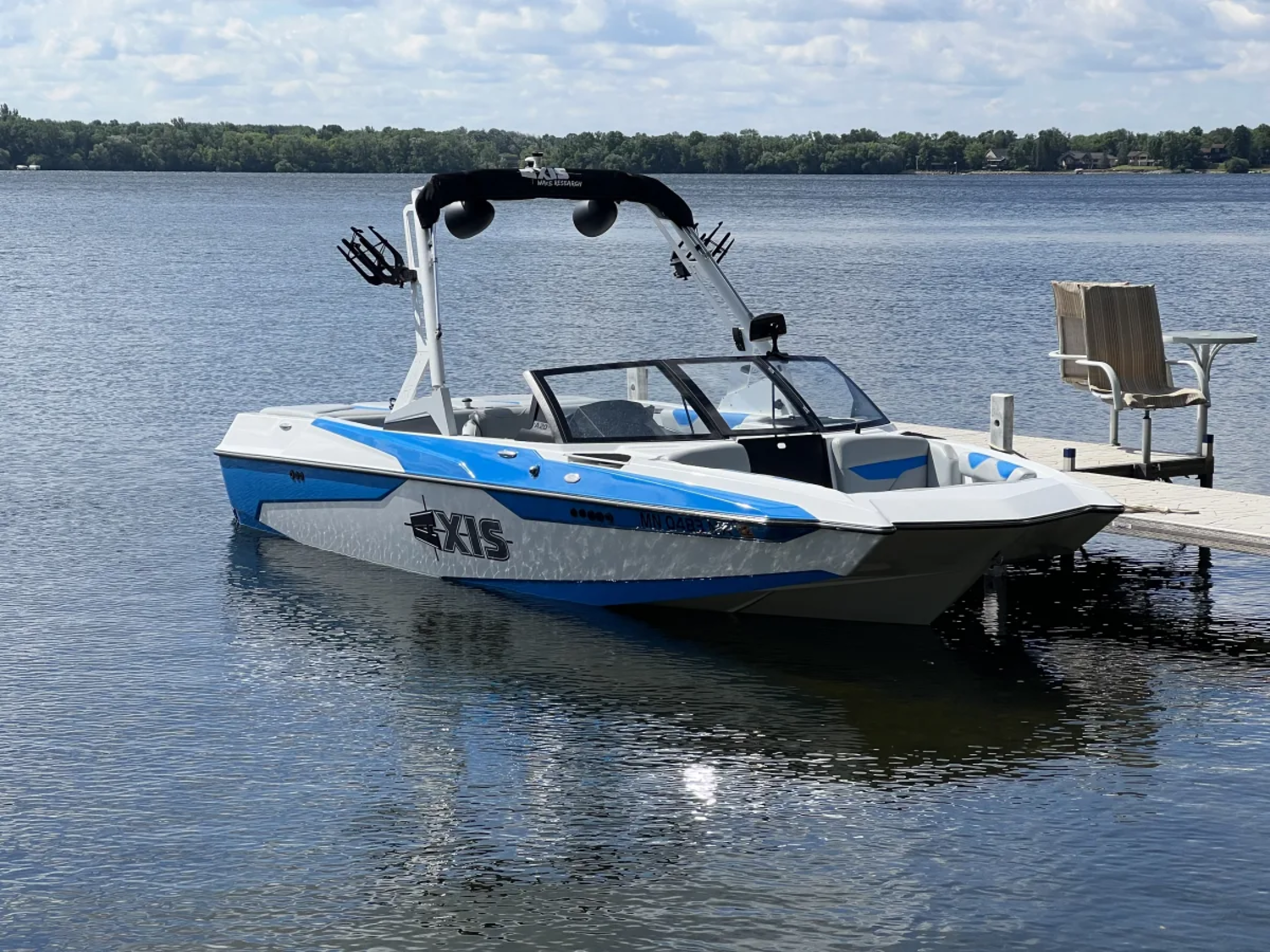 2020 Axis Boats A20