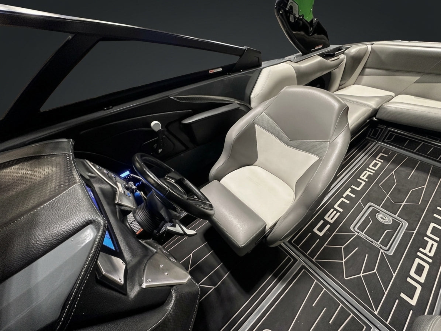2018 Centurion Boats Fi23
