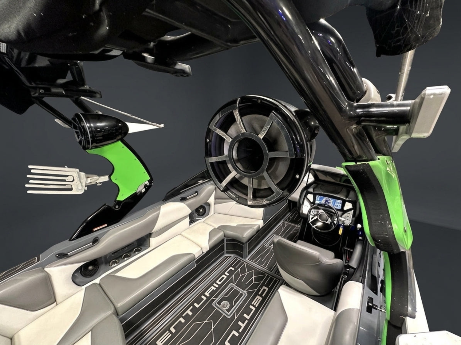 2018 Centurion Boats Fi23