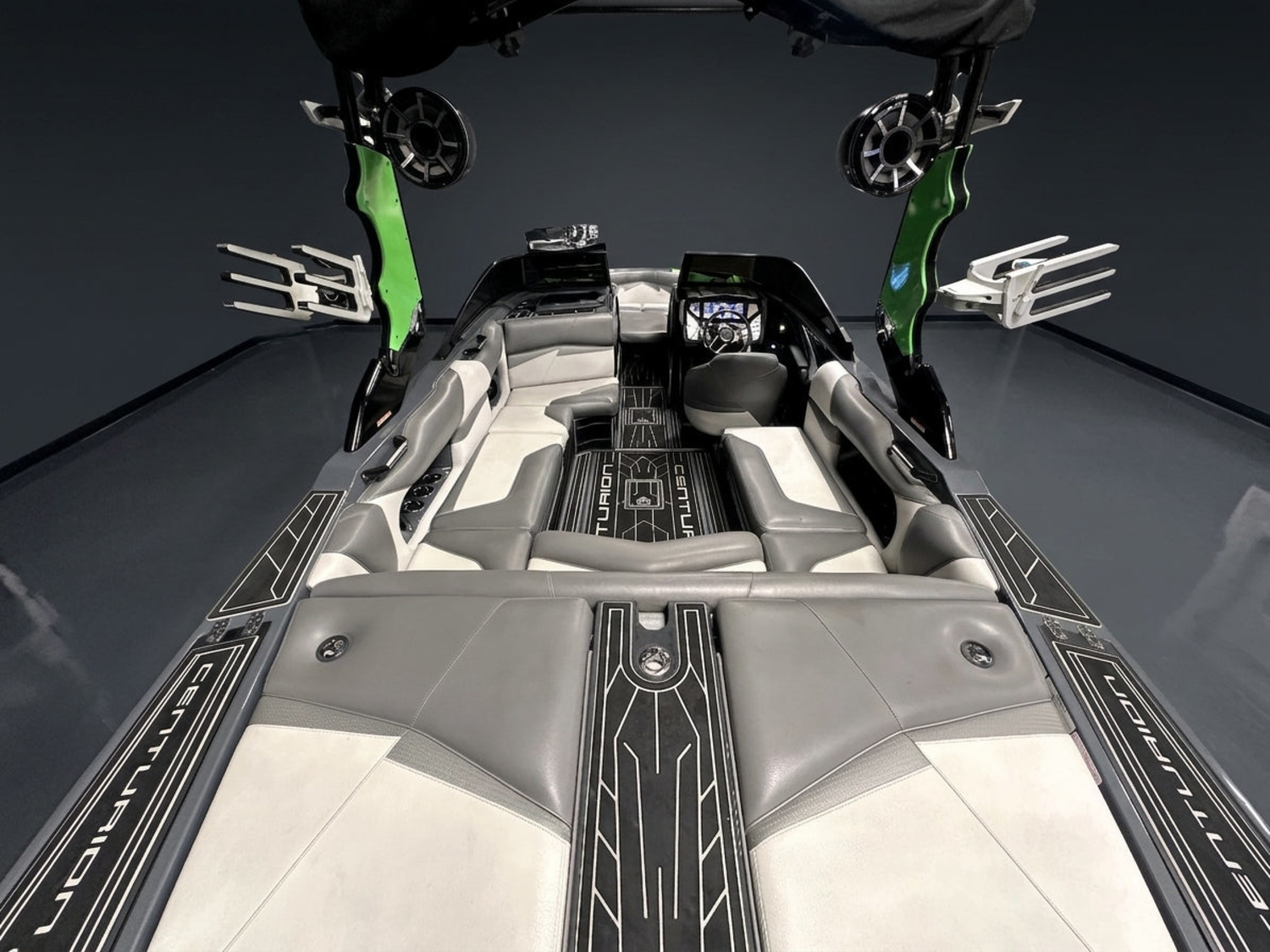 2018 Centurion Boats Fi23