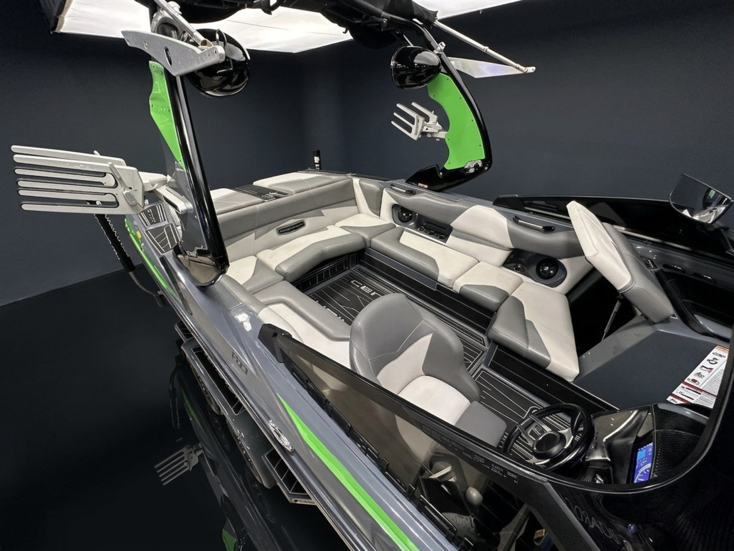 2018 Centurion Boats Fi23