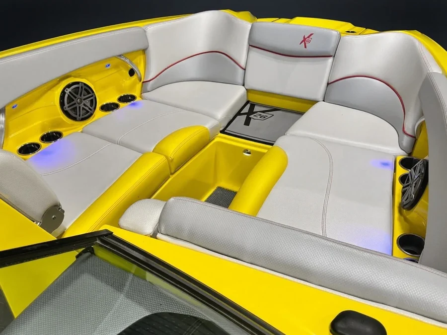 2016-mastercraft-x26-131736-image6