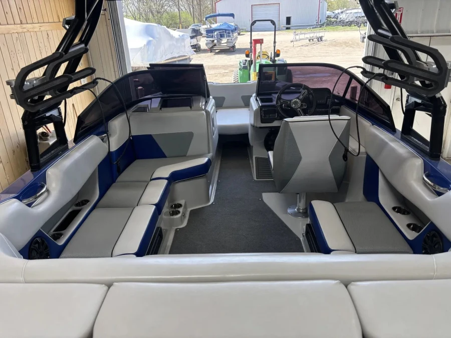 2016 Moomba Boats Helix for sale in Detroit Lakes, Minnesota