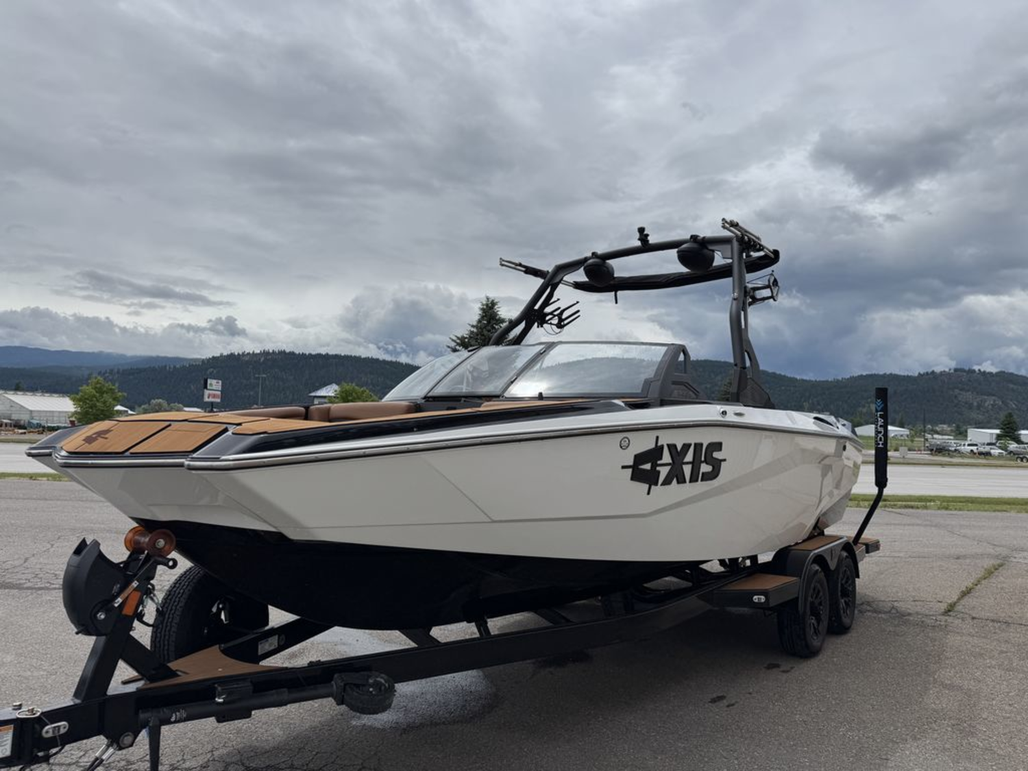 2026 Axis Wake Research A225
