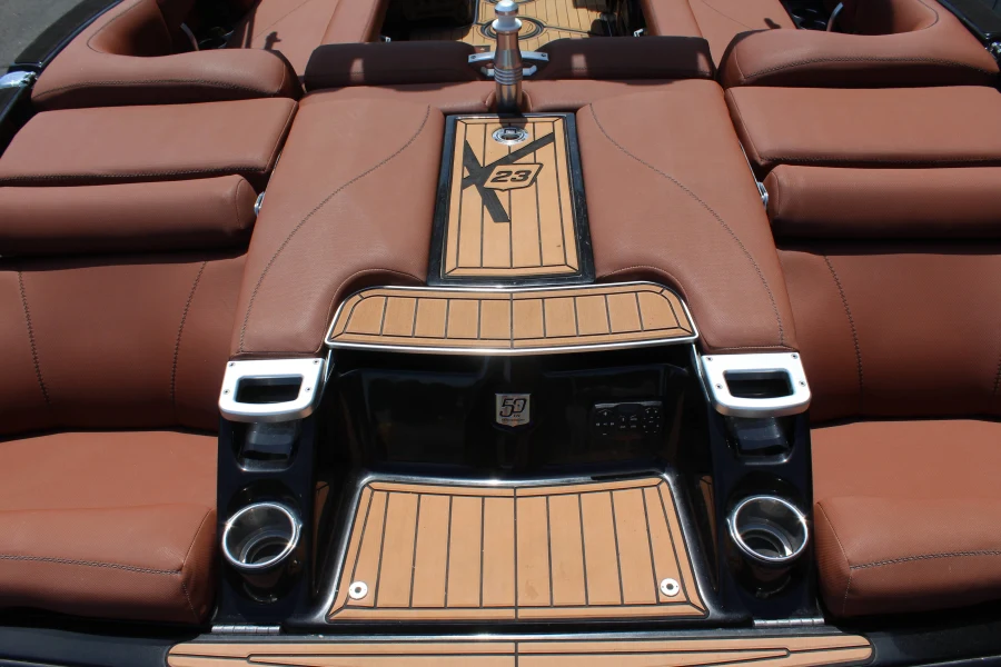 2018-mastercraft-x23-131756-image18