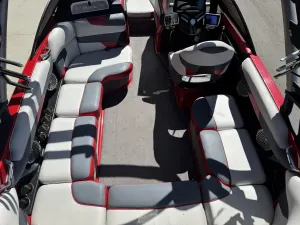 2016 Malibu Boats Wakesetter VLX for sale in Nampa, Idaho