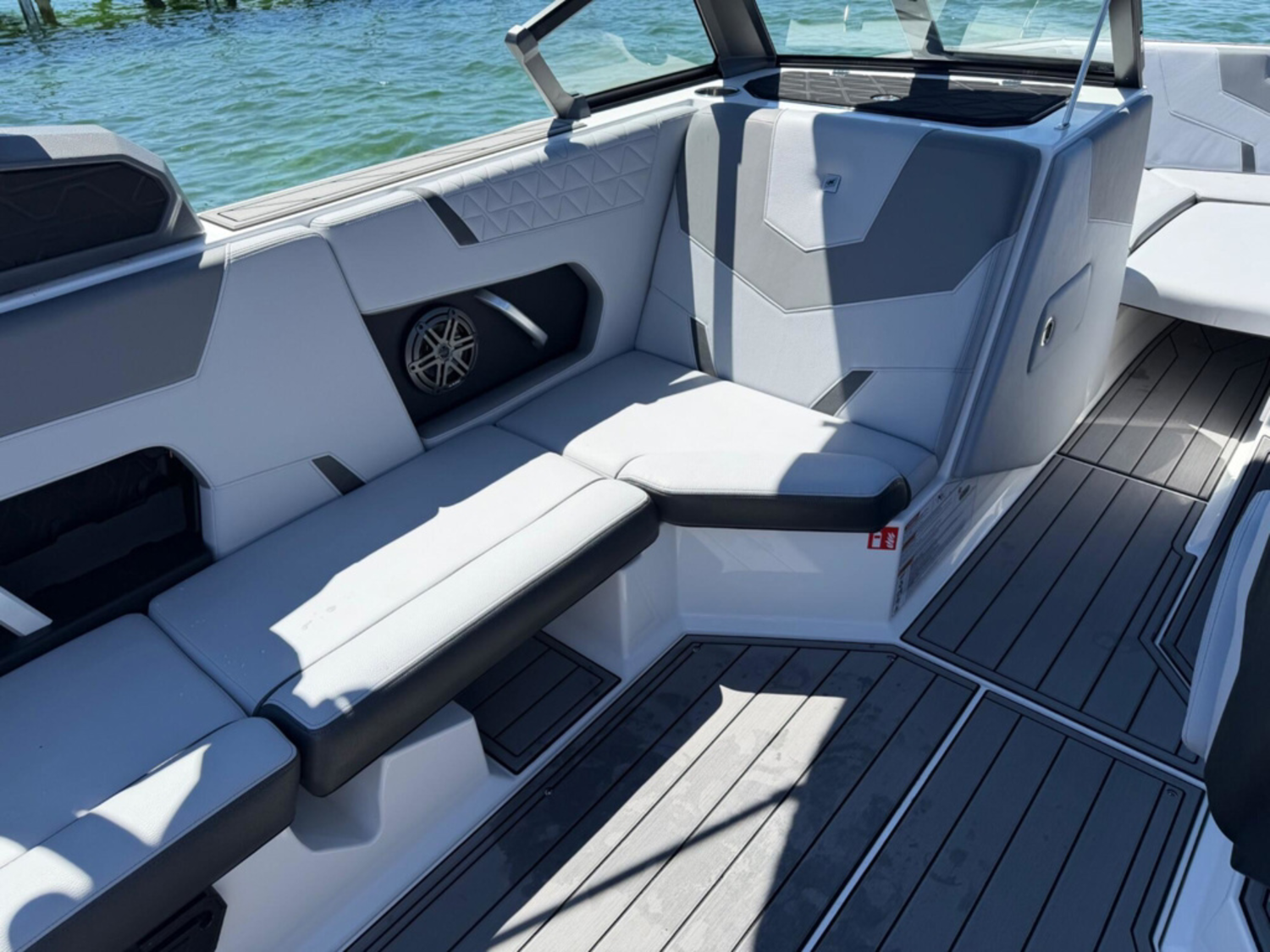 2026 Nautique GS22