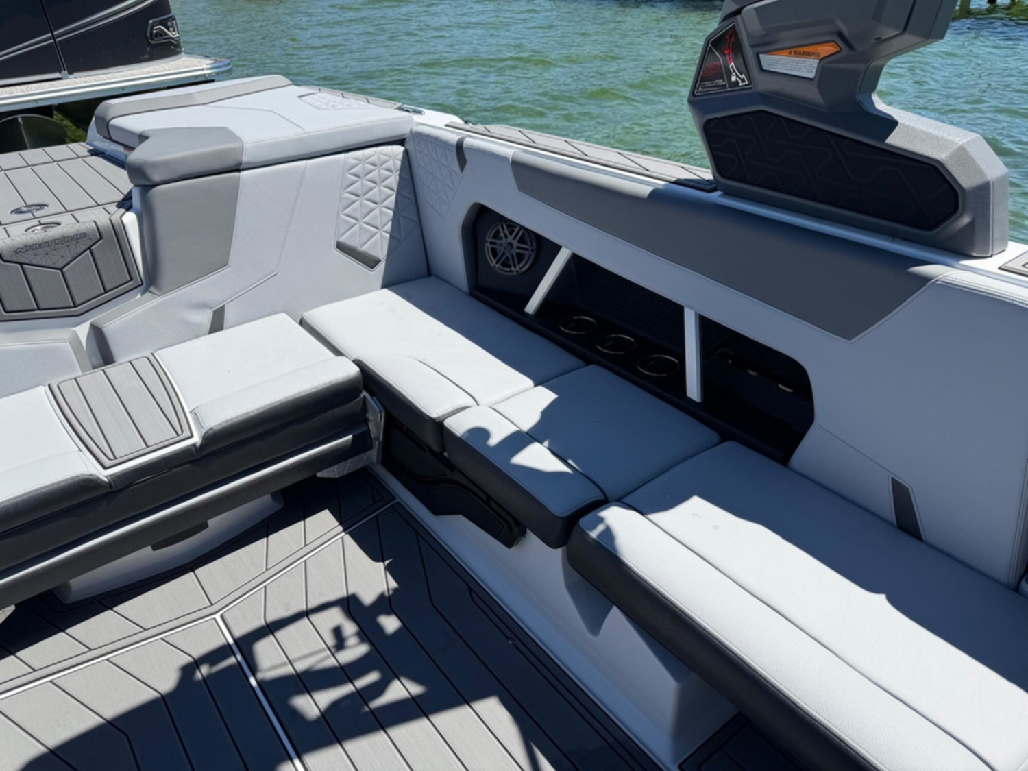 2026 Nautique GS22