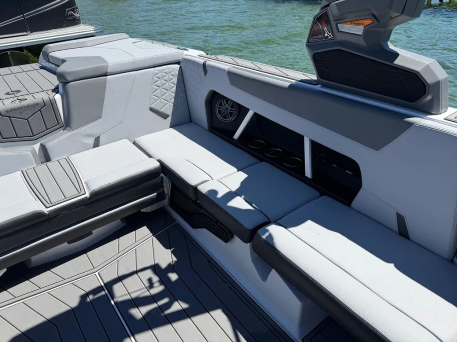 2026-nautique-gs22-131767-image17