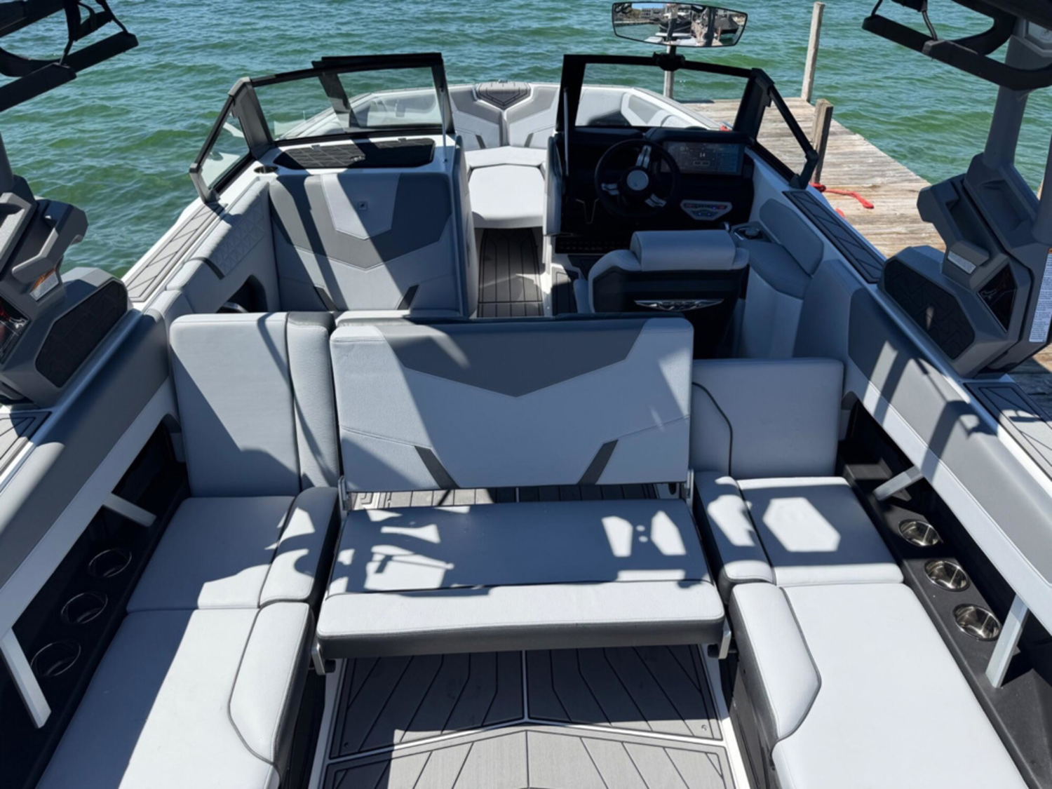 2026 Nautique GS22