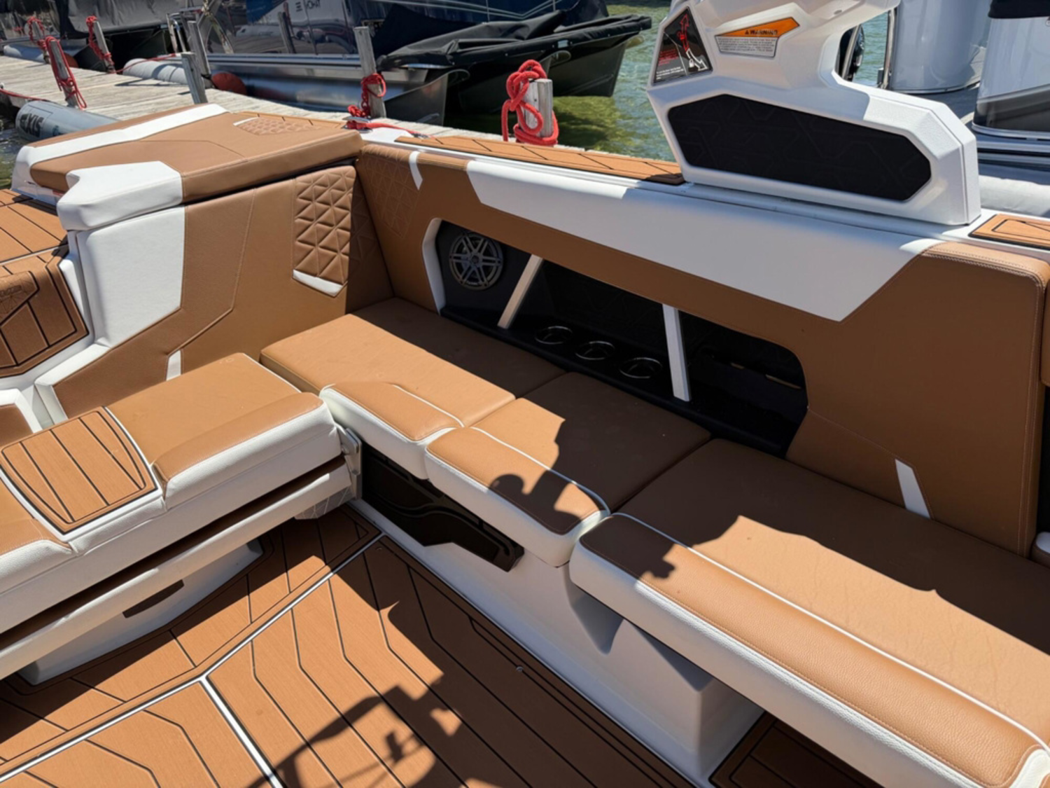 2026 Nautique GS22