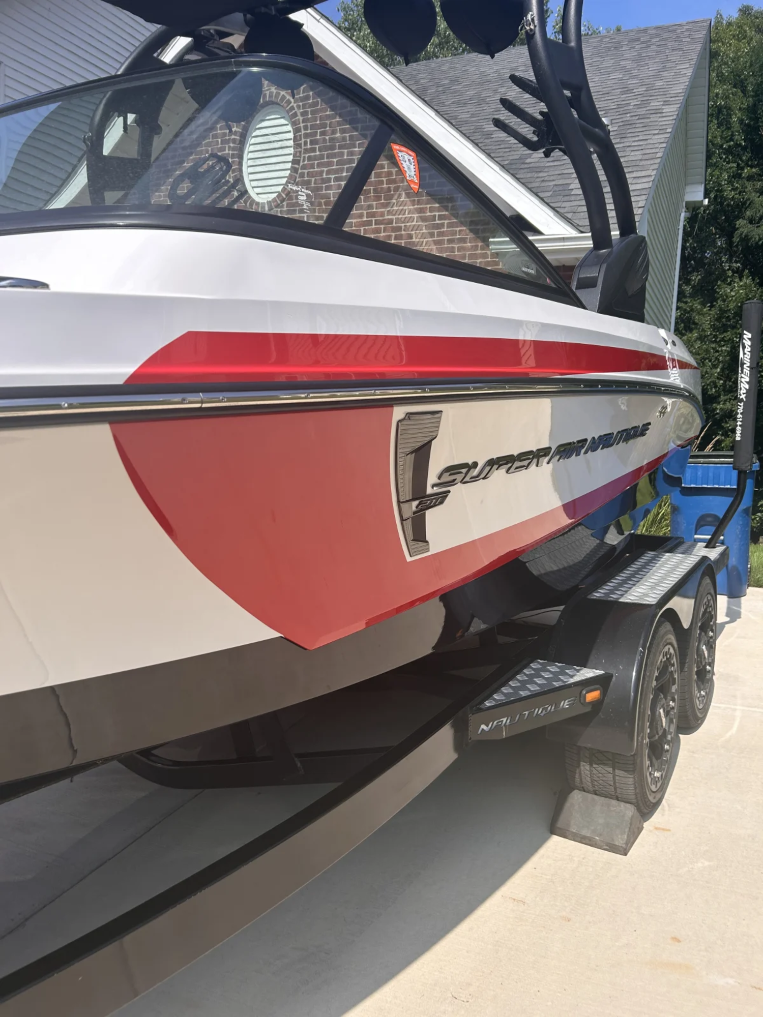 2014 Nautique 210