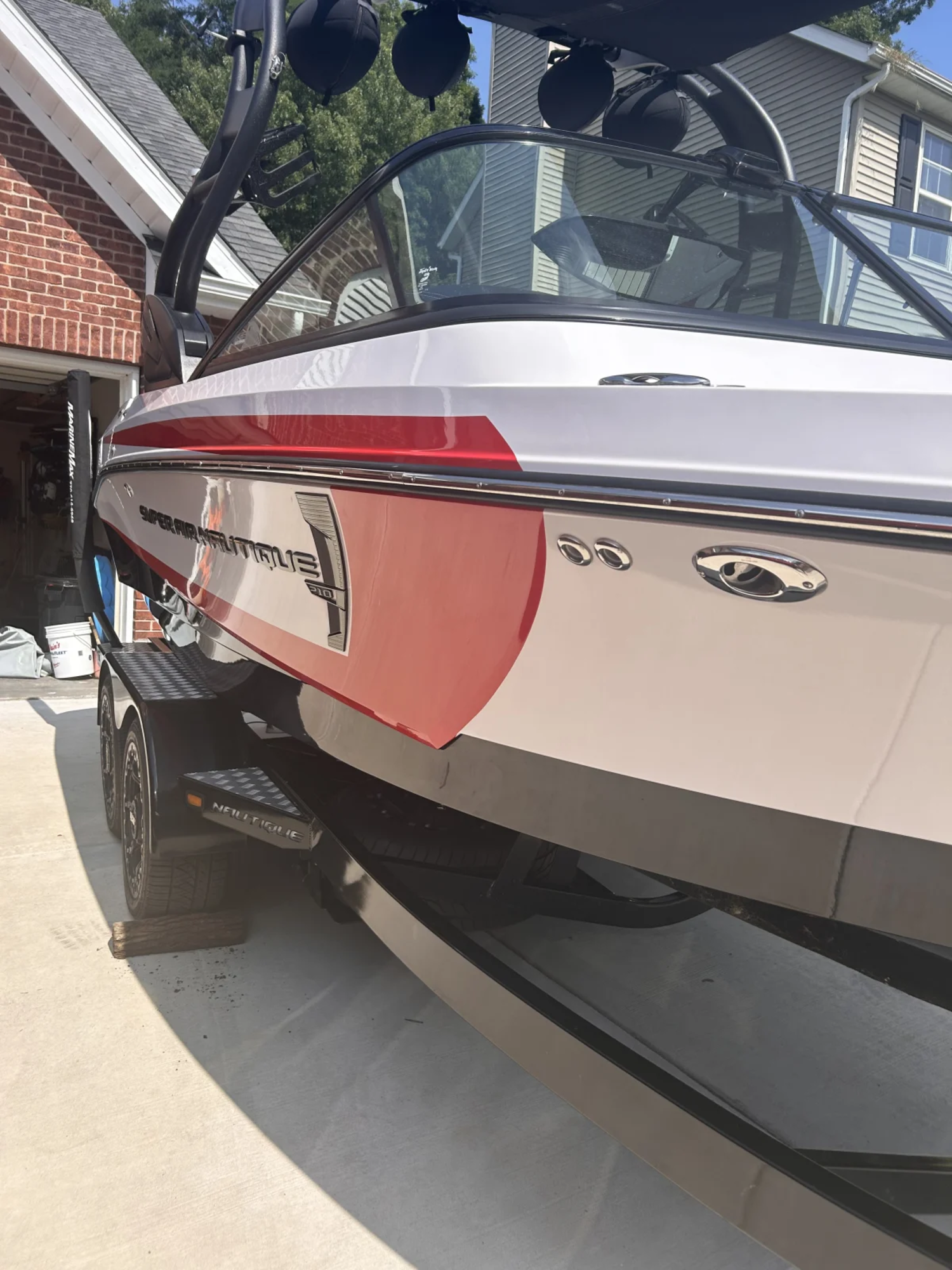 2014 Nautique 210