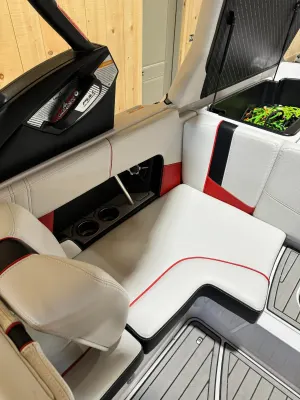 2014 Nautique Boats Super Air Nautique 210 for sale in Coal Valley, Illinois