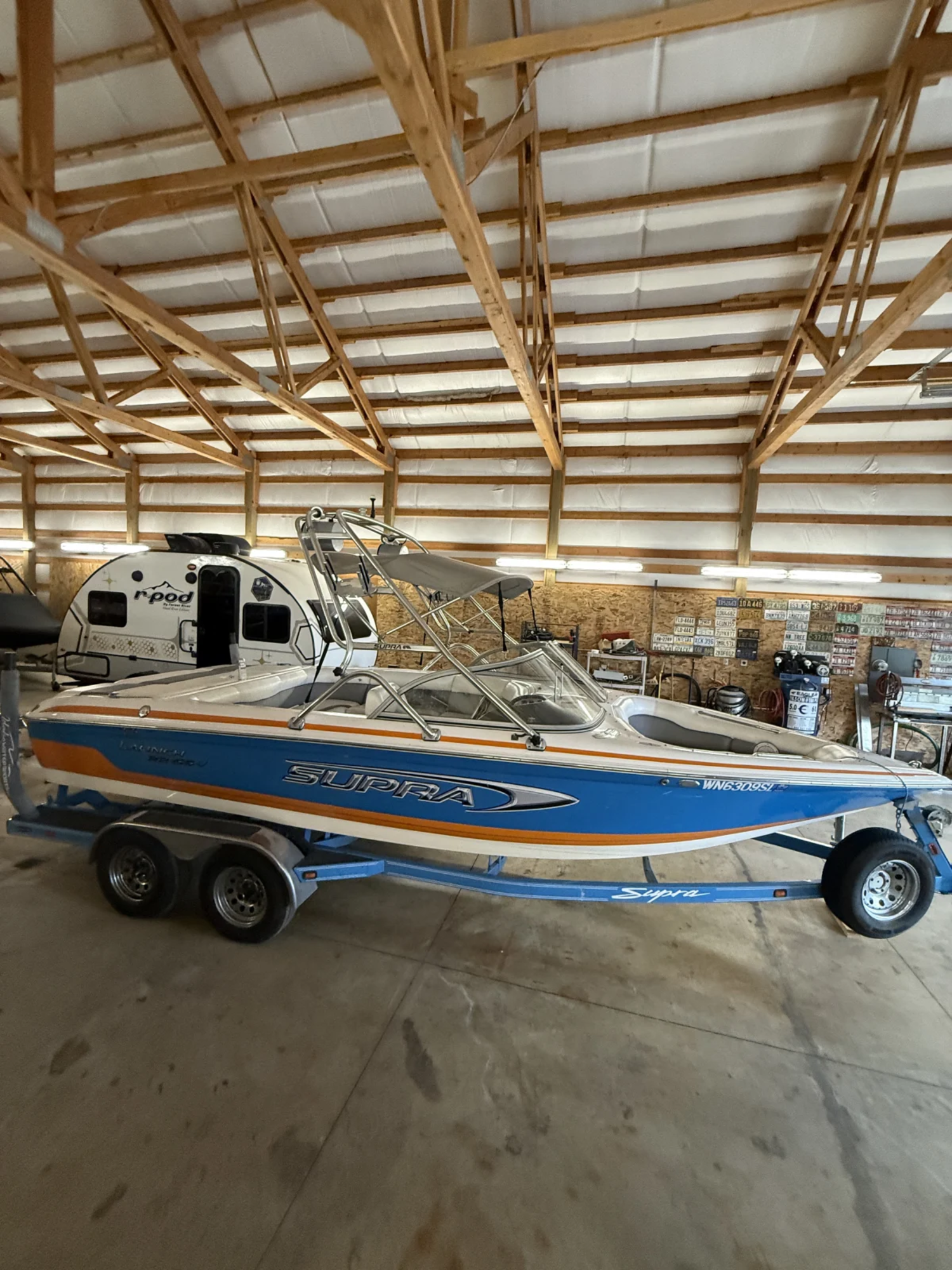 2004 Supra Launch 22SSV