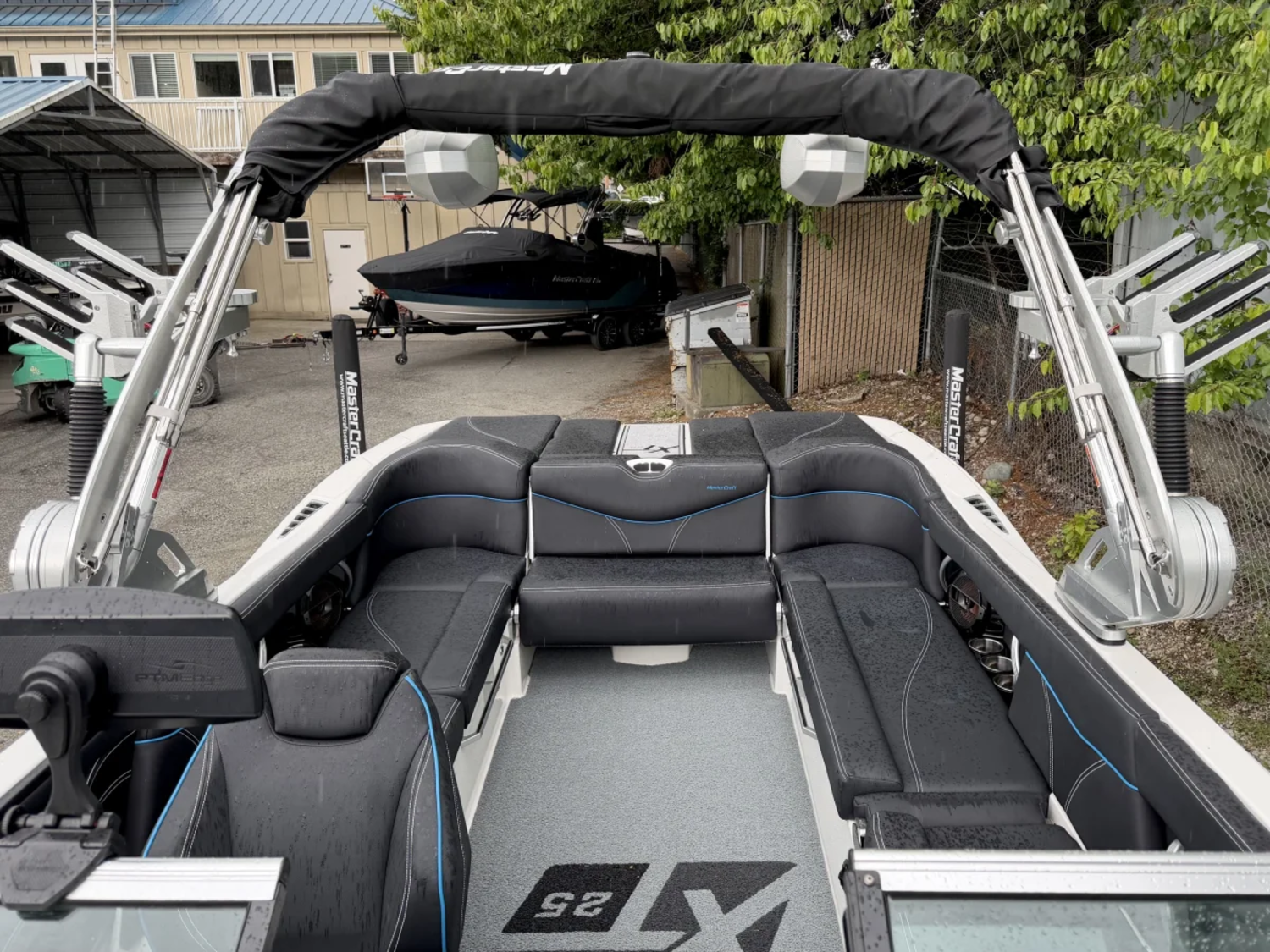 2019 MasterCraft XT25 