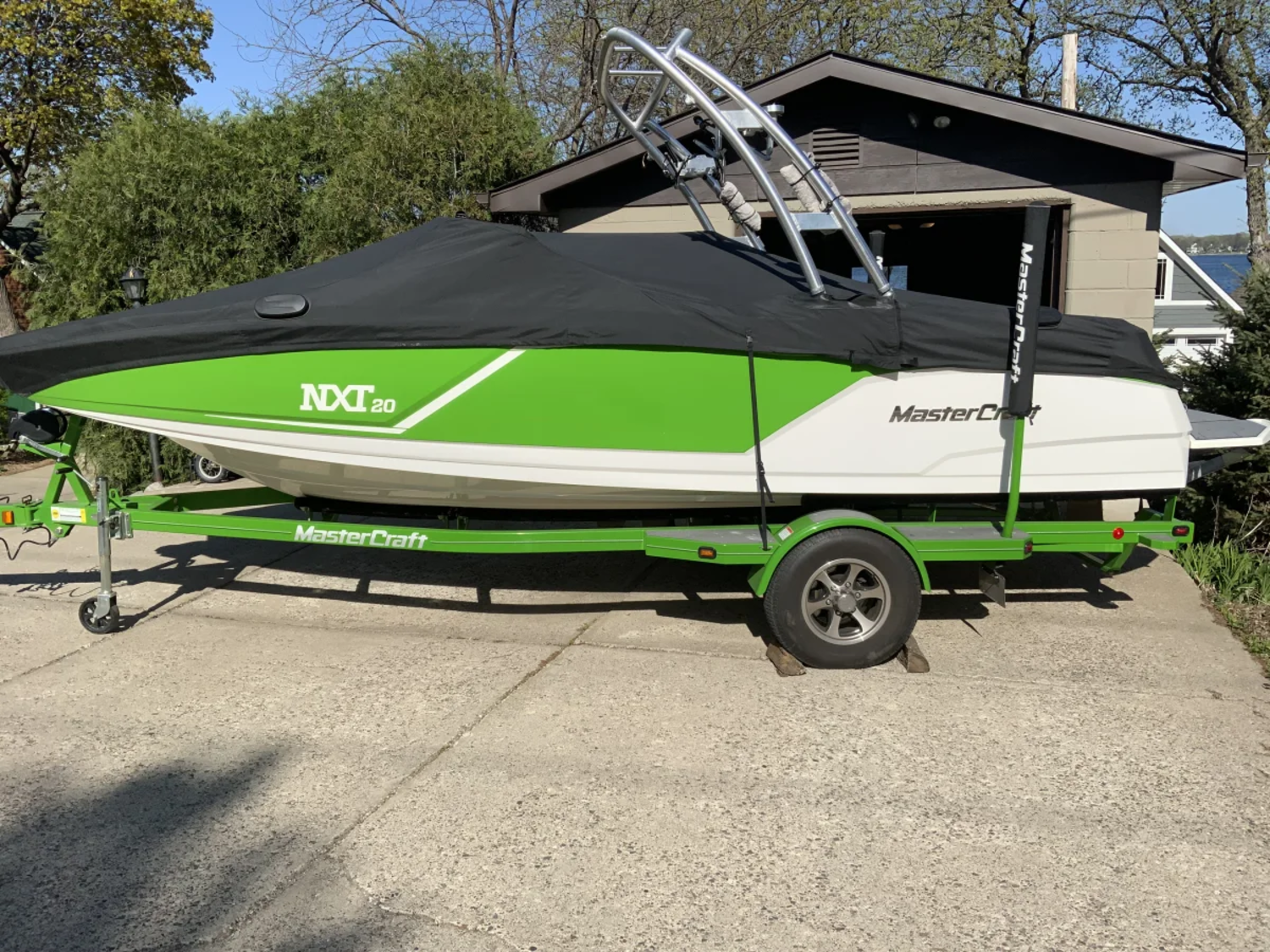 2016 MasterCraft NXT20