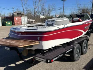 2014 Mastercraft Boats ProStar for sale in Wixom, Michigan