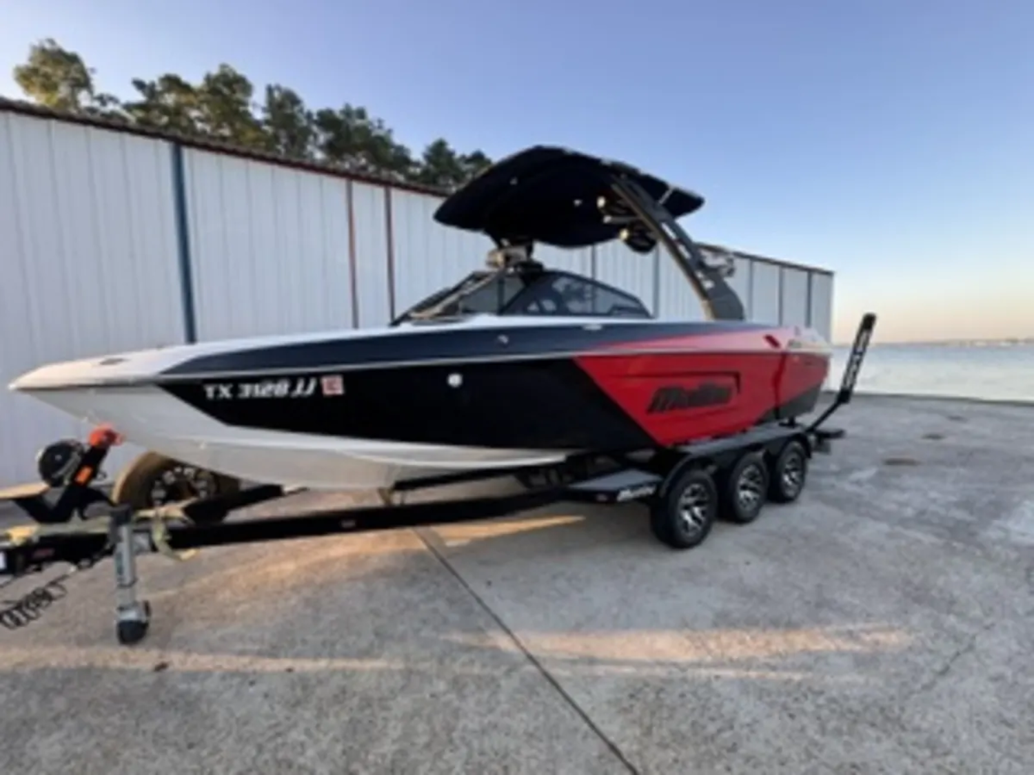 2020 Malibu Boats Wakesetter 247 LSV