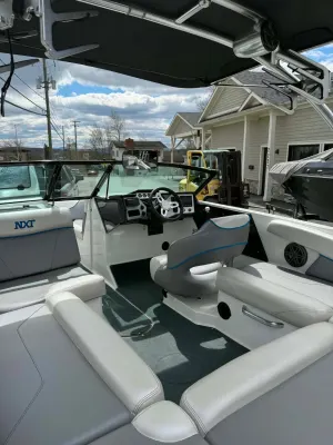 2017 Mastercraft Boats NXT20 for sale in Magog, Quebec