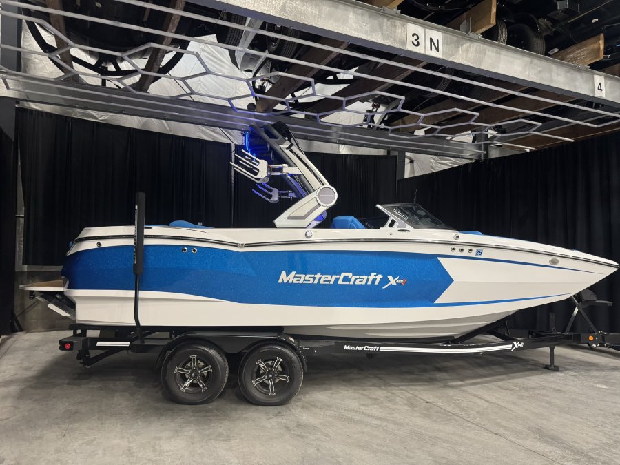 2024-mastercraft-x-star-104754-image2