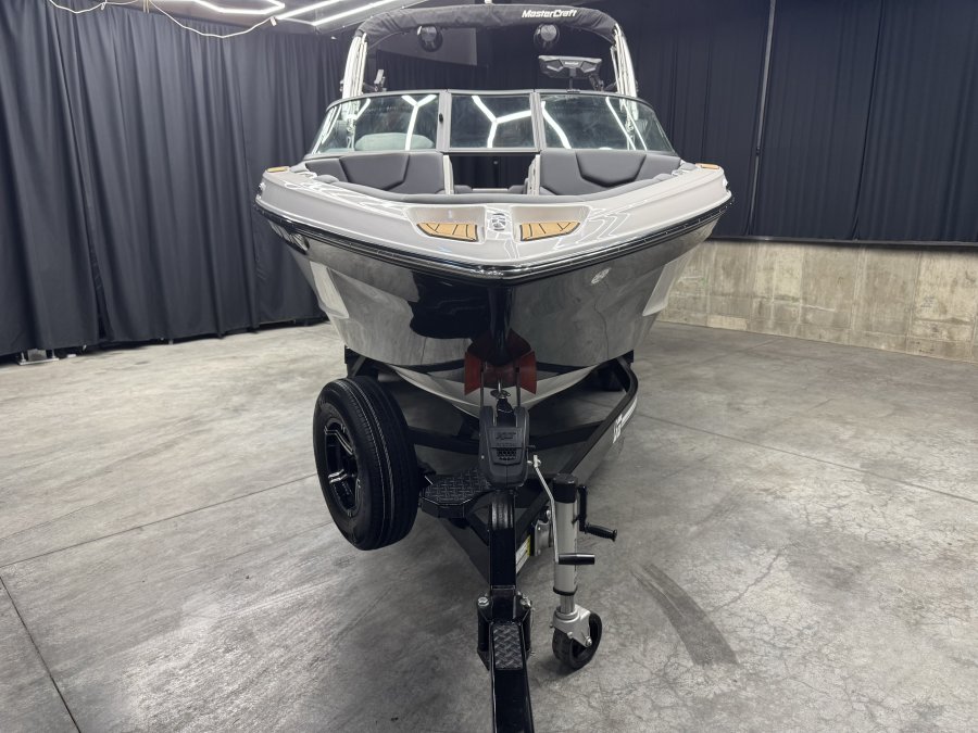 2022-mastercraft-xt23-112695-image3