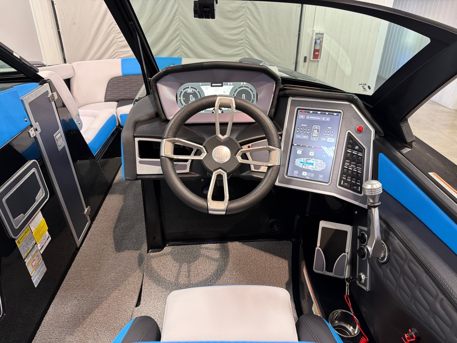 2023 MasterCraft X22