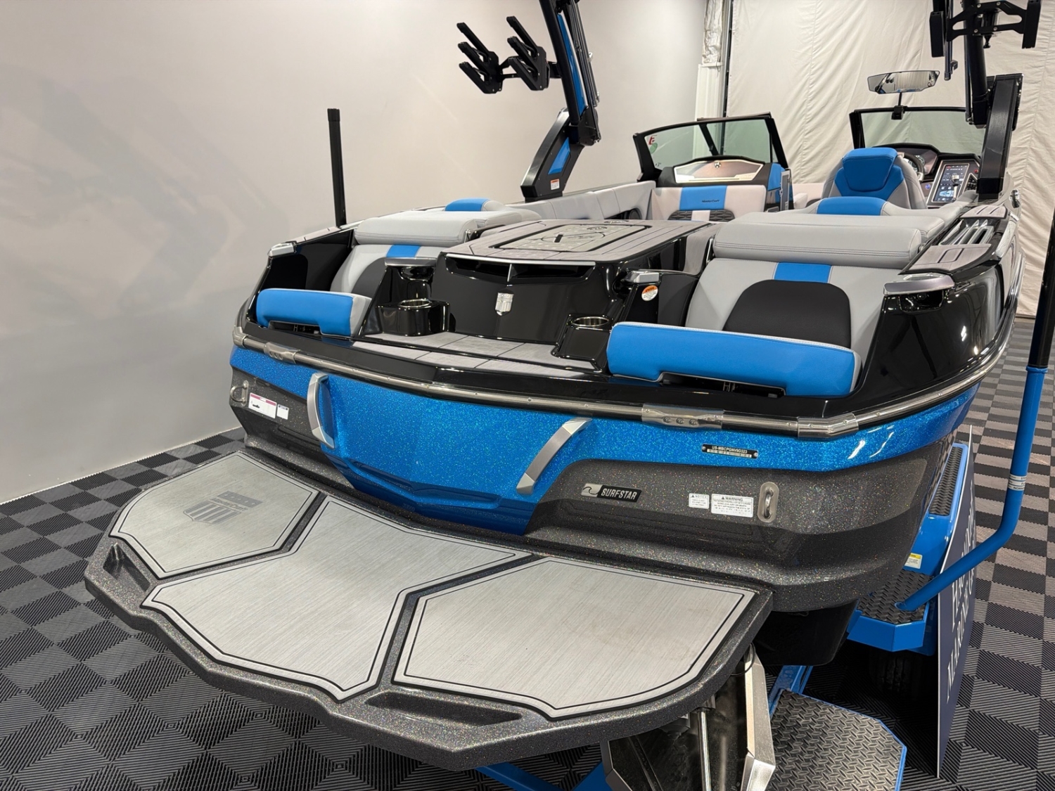 2023 MasterCraft X22