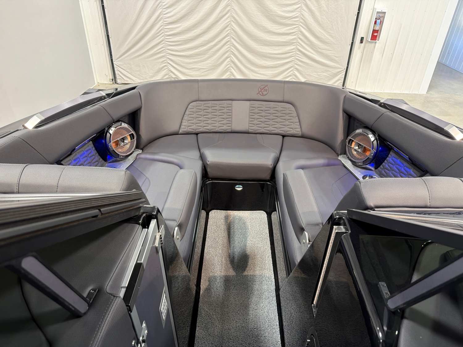 2022 MasterCraft X24