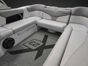 2016-mastercraft-x23-131737-image12