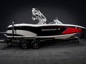 2016-mastercraft-x23-131737-image1