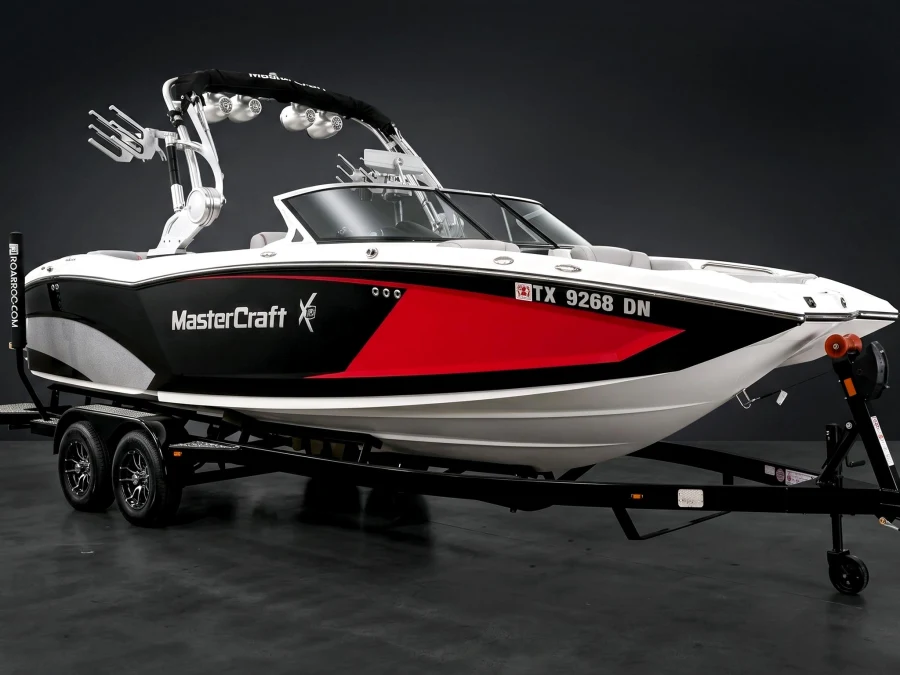 2016-mastercraft-x23-131737-image3
