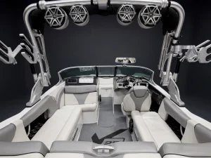 2016-mastercraft-x23-131737-image6
