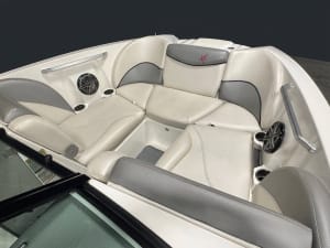 2016-mastercraft-x23-131737-image8