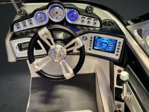 2016-mastercraft-x23-131737-image9