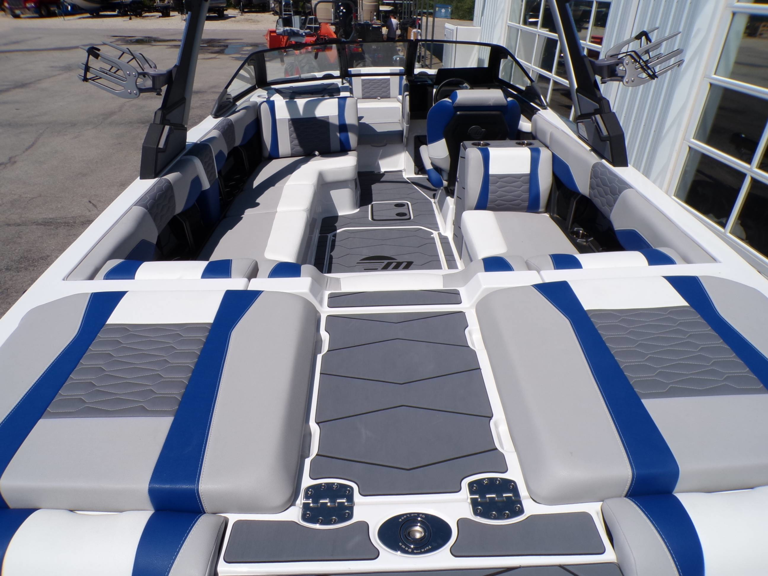 2026 Malibu Wakesetter 24 MXZ
