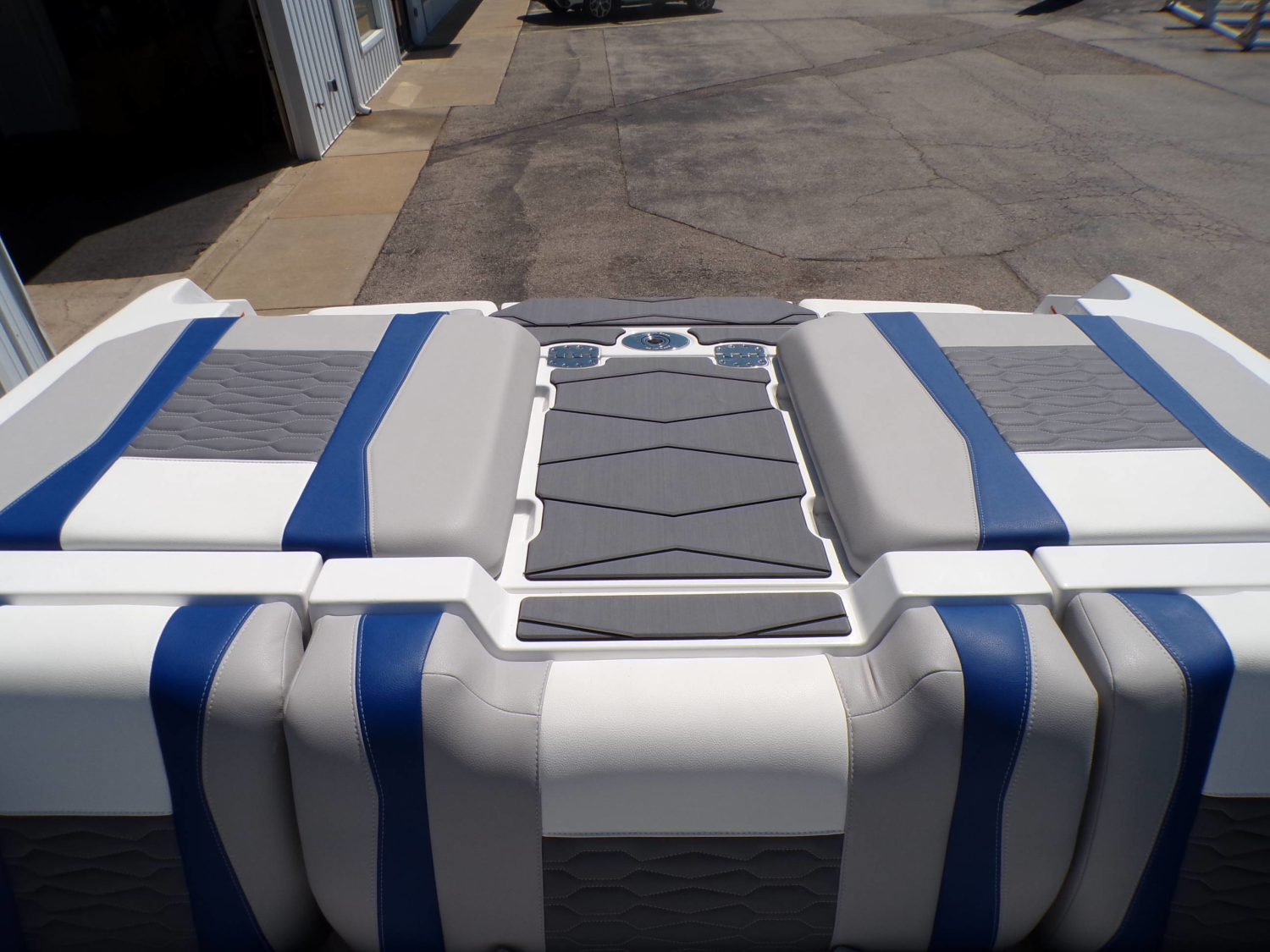 2026 Malibu Wakesetter 24 MXZ