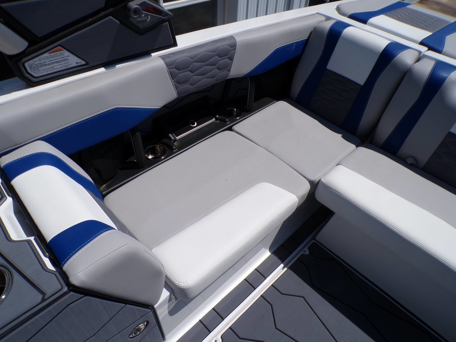 2026 Malibu Wakesetter 24 MXZ