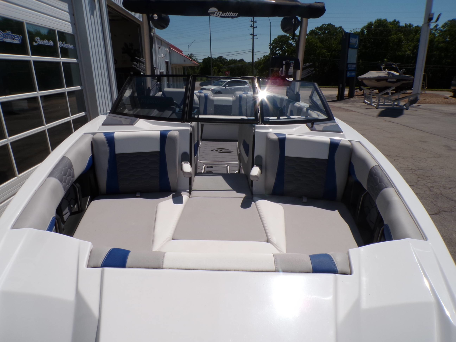 2026 Malibu Wakesetter 24 MXZ