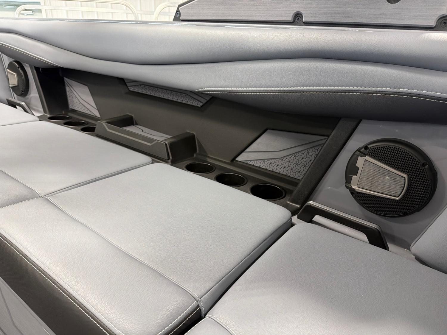 2026 Axis A225