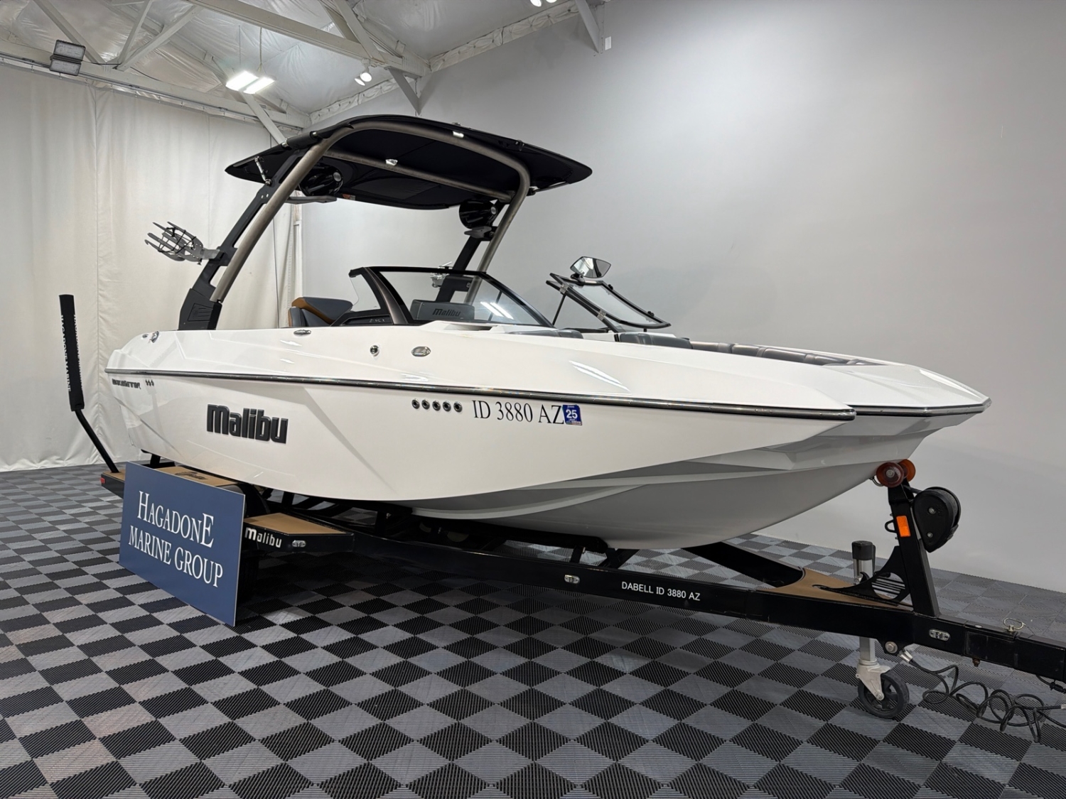 2020 Malibu 21 MLX