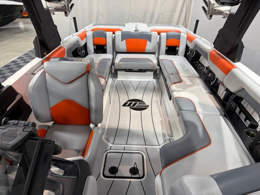 2021-malibu-wakesetter-25-lsv-136905-image12